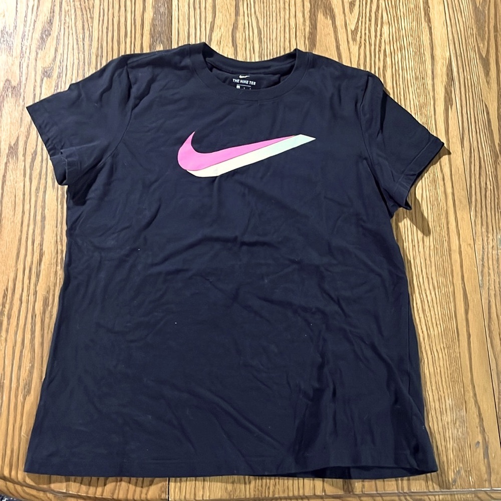 Nike Youth T-shirt-size Large